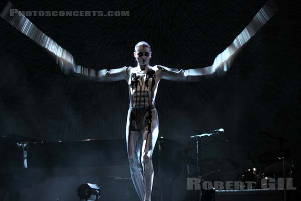 JOHANNA CONSTANTINE - 2009-04-09 - PARIS - Grand Rex - 